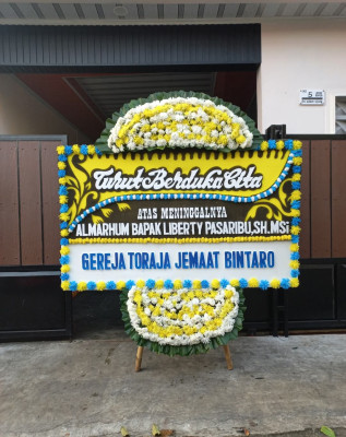 Papan Bunga Duka di Sukarapih